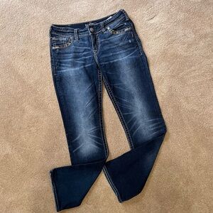 Silver Suki Mid Slim Boot Boho Denim Jeans Distressed Embroidered